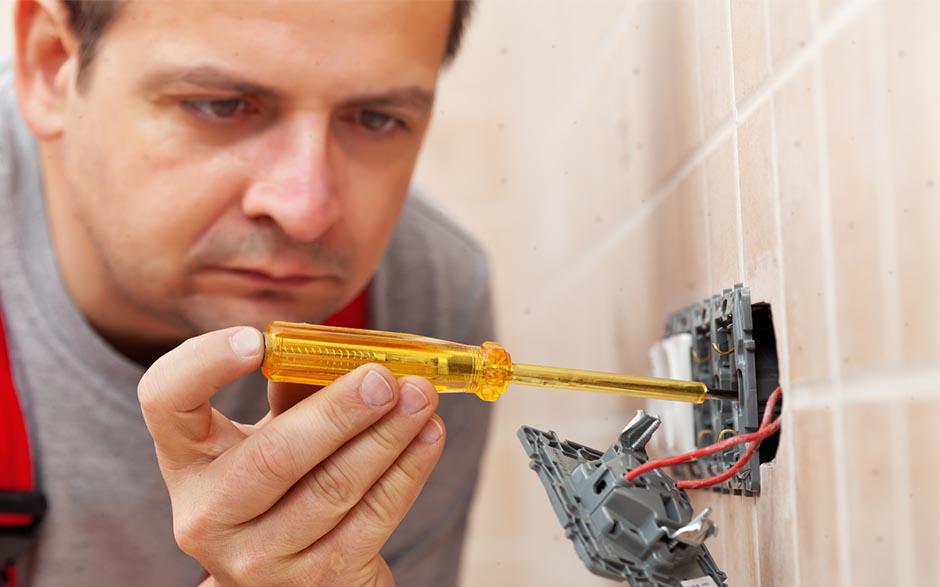 changer tableau électrique Creil